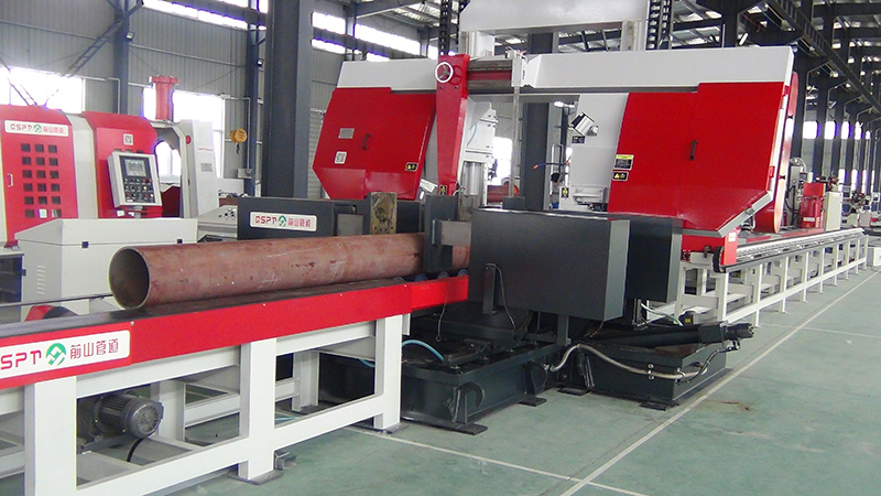 管道数控切割带锯床(图1)