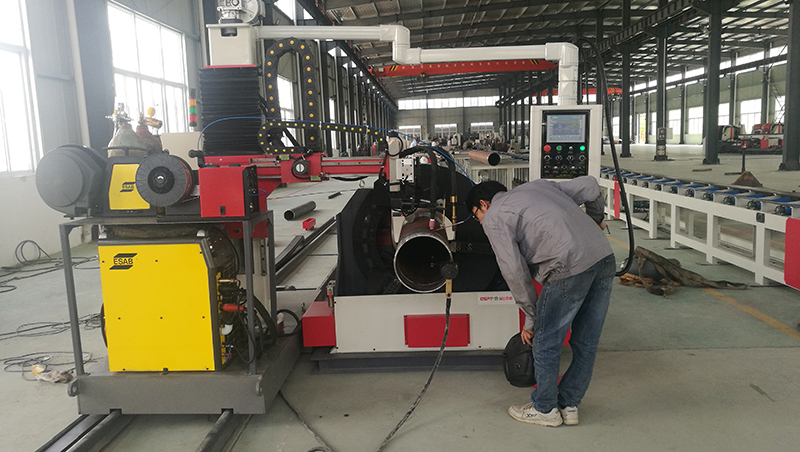 夹钳式管道自动焊机（普通型）(图2)