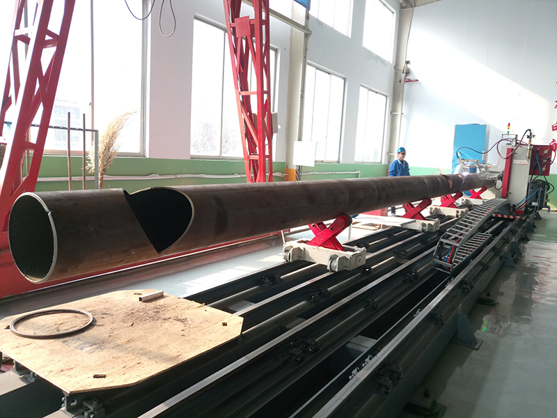 管道数控相贯线切割机(图4) 管道数控相贯线切割机(图4)