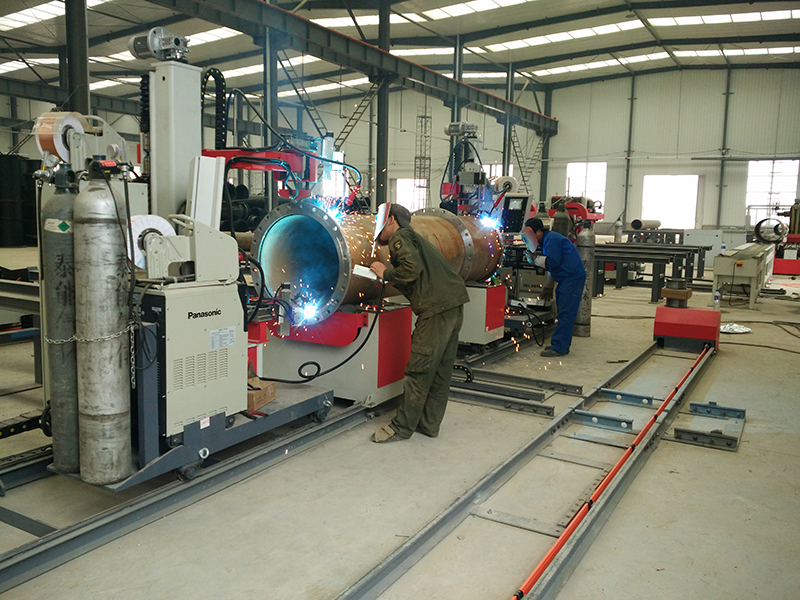 管道预制自动焊接中心(滚轮+自重)(平焊法兰)(图2)